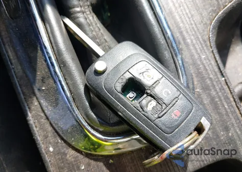 2015 Chevrolet Malibu Ltz z USA, uszkodzony, nr VIN 1G11F5SL2FF125717